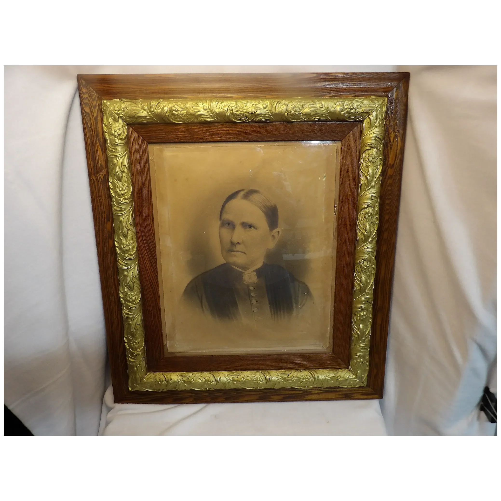 Antique Charcoal Pictures and Antique 3 Piece Oak Frame