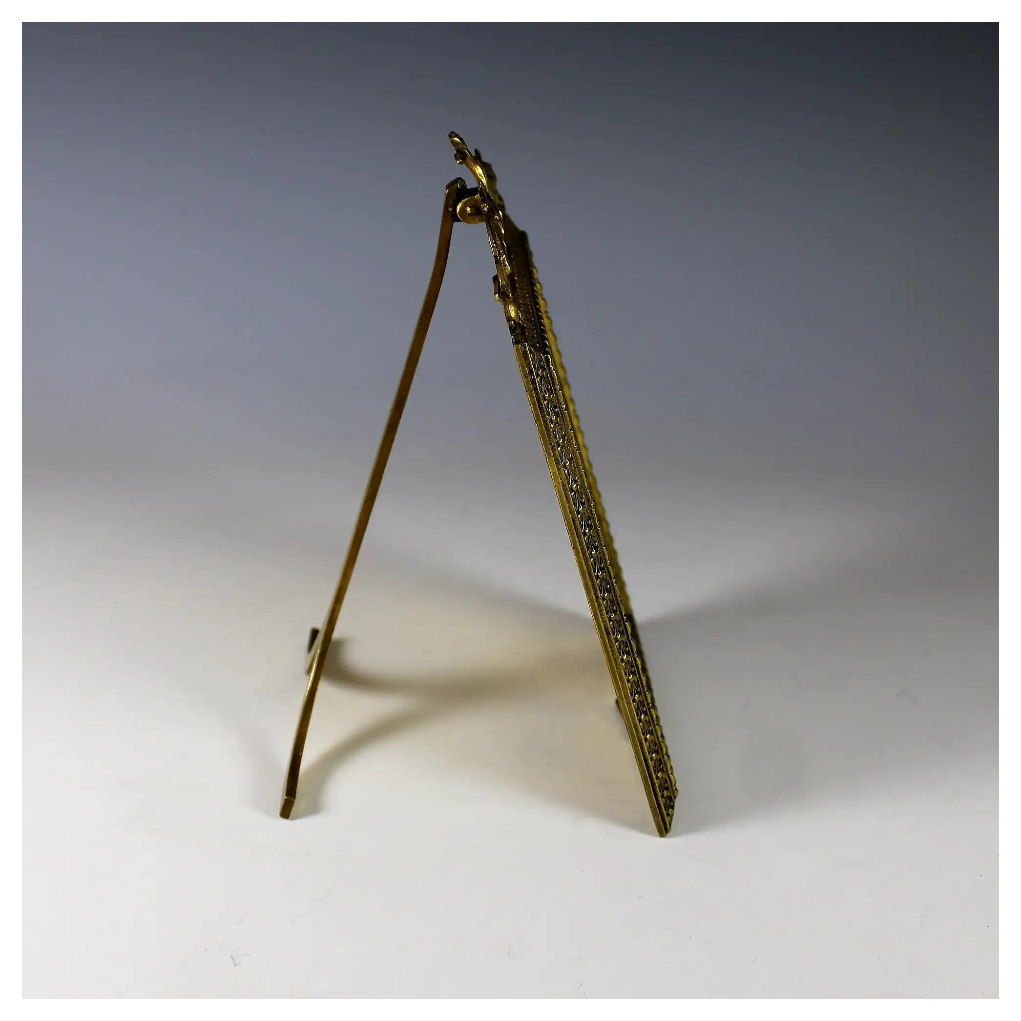 Antique Bronze Bow Top Photo Frame